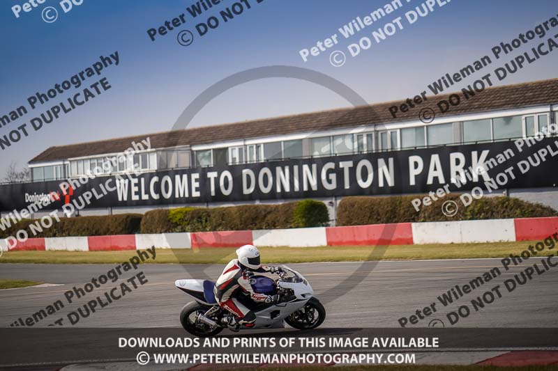 donington no limits trackday;donington park photographs;donington trackday photographs;no limits trackdays;peter wileman photography;trackday digital images;trackday photos